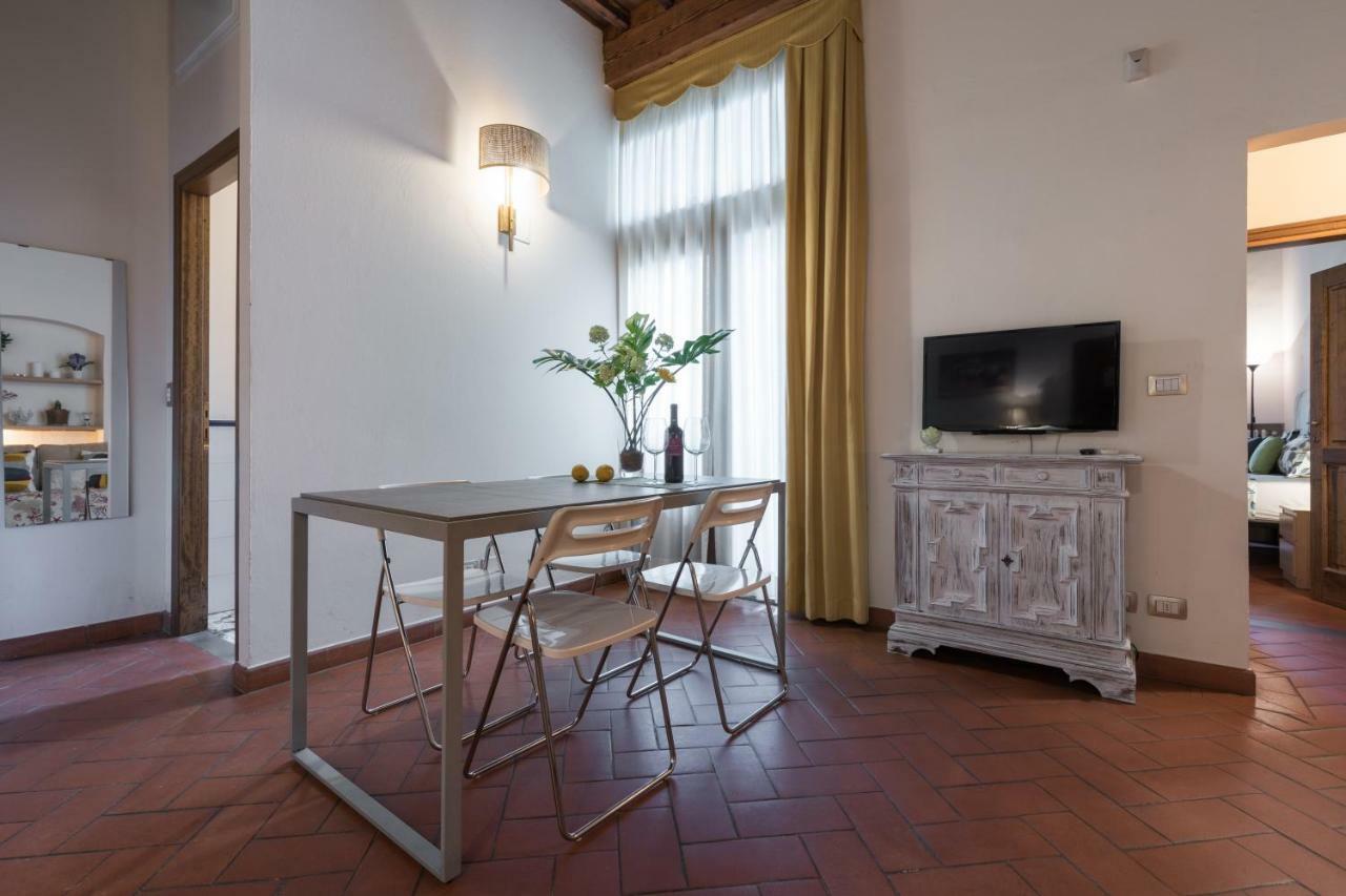 Perfect Location In Center Apartment Firenze Bagian luar foto